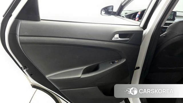 Hyundai All New Tucson id 4383858 из Кореи 17