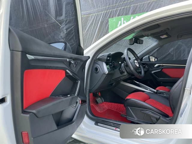 Audi A3 id 4220600 из Китая 17
