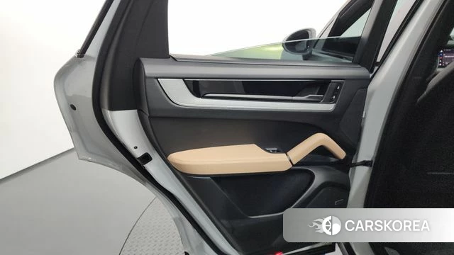 Porsche Cayenne (PO536) id 4400878 из Кореи 17