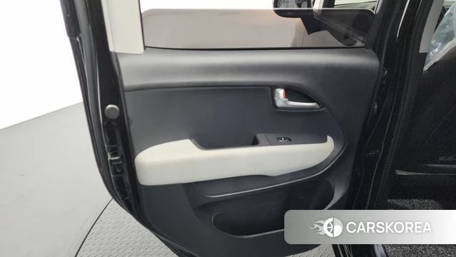 Kia The New Kia Ray id 4281821 из Кореи 17