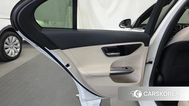 Mercedes-Benz C-Class W206 id 4669879 из Кореи 17