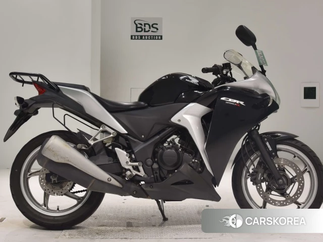 Проданный Honda CBR250R ABS 2011 из Японии