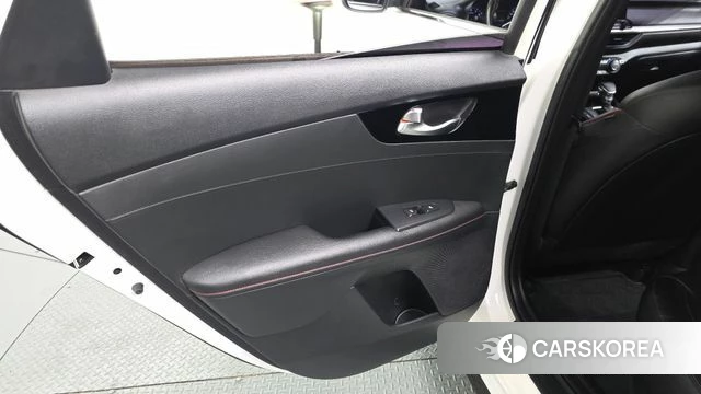 Kia Come New K3 id 4225445 из Кореи 17