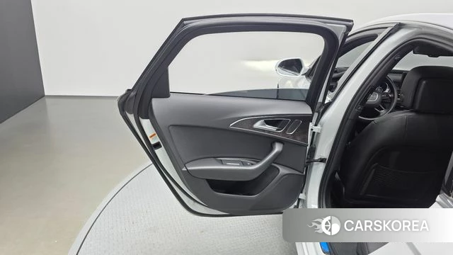 Audi New A6 id 4765463 из Кореи 17