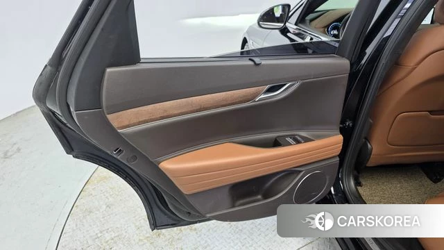 Genesis G80 (RG3) id 4475621 из Кореи 17
