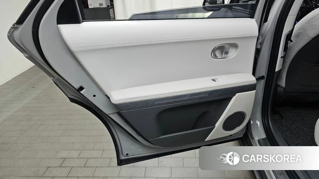 Hyundai Ionic 5 id 4721492 из Кореи 17