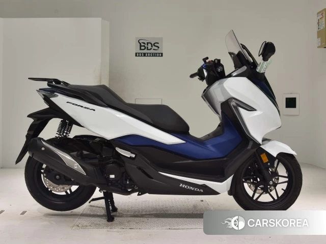 Проданный Honda FORZA 2018 из Японии