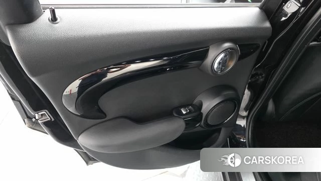 Mini Cooper D id 4251198 из Кореи 17