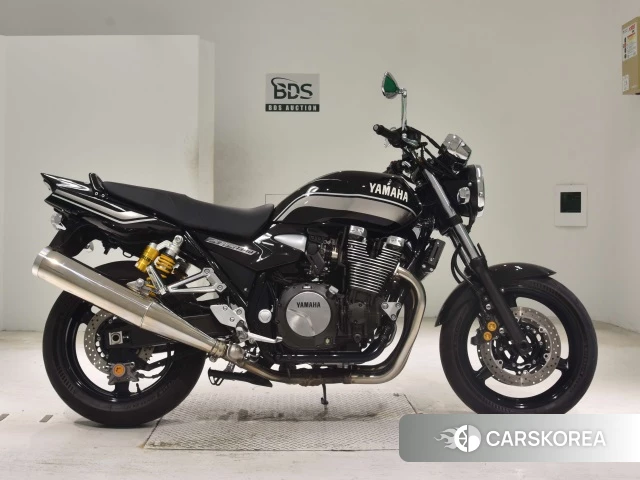 Проданный Yamaha XJR 1300 2016 из Японии