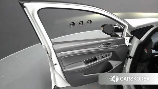 Volkswagen Golf 8th Generation id 4607820 из Кореи 17