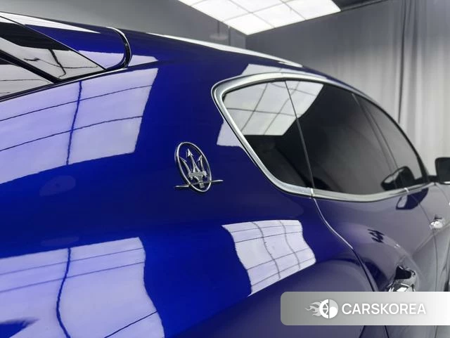 Maserati Levante id 4236392 из Китая 17
