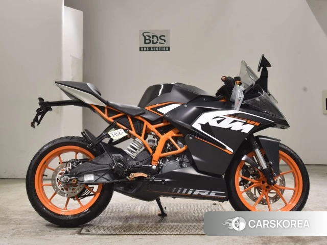 Проданный KTM RC 125 2015 из Японии, фото 2