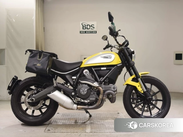 Проданный Ducati SCRAMBLER ICON 2015 из Японии