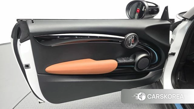 Mini Cooper S id 4904979 из Кореи 17