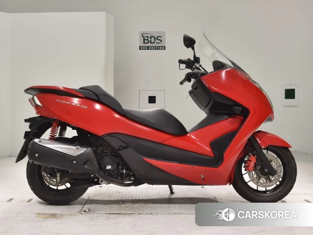 Проданный Honda FORZA 2013 из Японии, фото 2