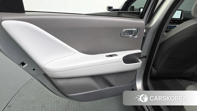 Hyundai Ionic 6 id 4302474 из Кореи 17