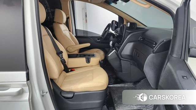 Hyundai Staria id 4360522 из Кореи 17