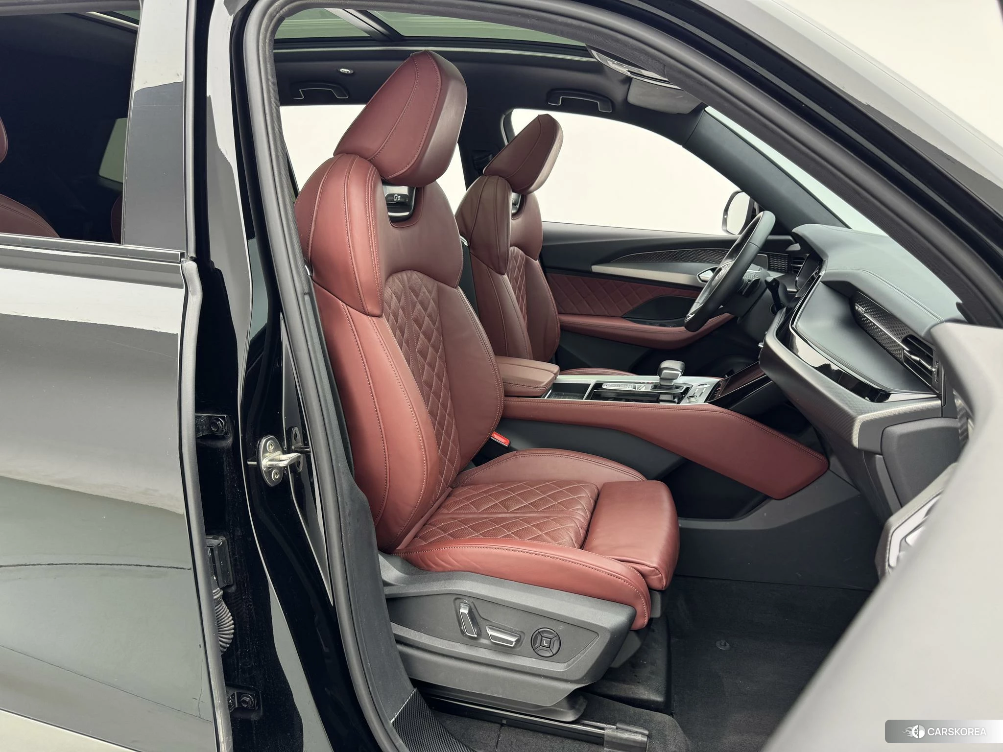 Audi Q6 id 4514757 из Китая 17