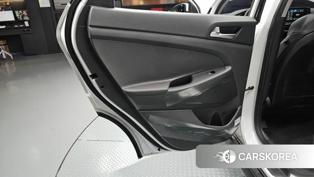 Hyundai All New Tucson id 4458836 из Кореи 17