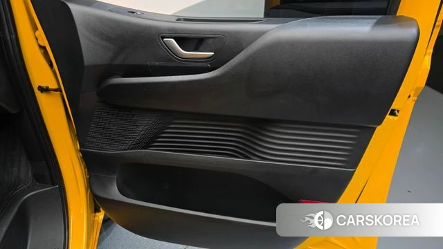 Hyundai Staria id 4539569 из Кореи 17