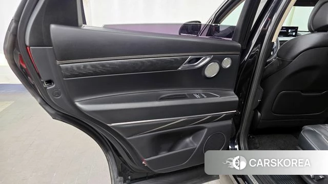 Genesis GV80 id 4195738 из Кореи 17