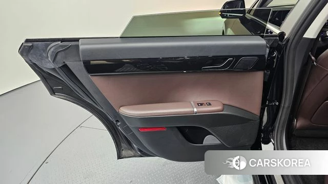 Hyundai Grandeur Hybrid (GN7) id 4549467 из Кореи 17