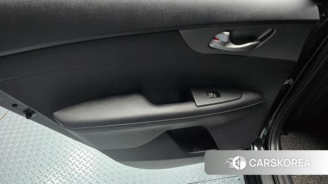 Kia Come New K3 id 4717810 из Кореи 17