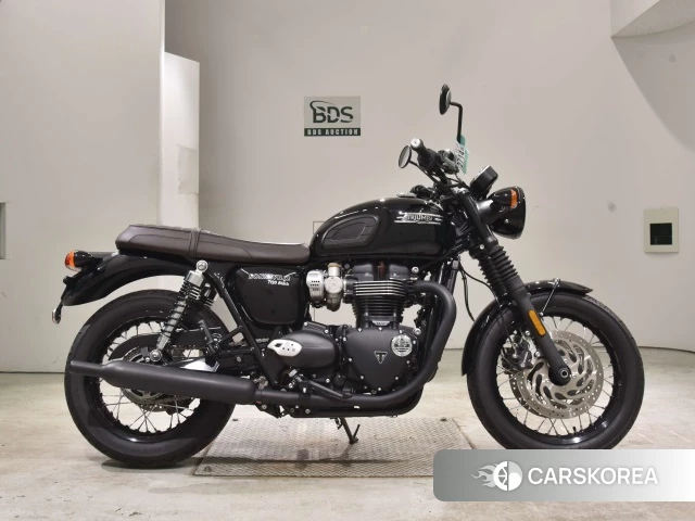 Проданный Triumph BONNEVILLE T120 2023 из Японии, фото 2