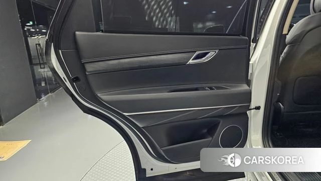 Genesis GV80 id 4201845 из Кореи 17