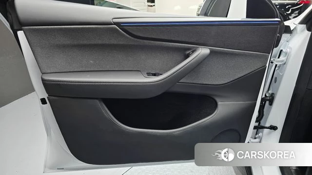 Tesla Model Y id 4380876 из Кореи 17
