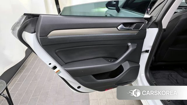 Volkswagen Arteon id 4345101 из Кореи 17