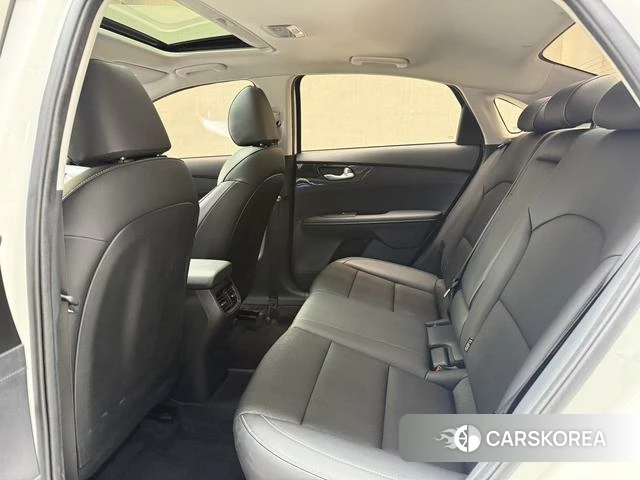 Kia K3 id 3983249 из Китая 17