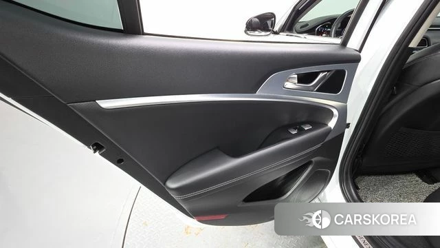 Genesis G70 id 4535805 из Кореи 17