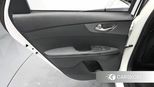 Kia Come New K3 id 4689164 из Кореи 17