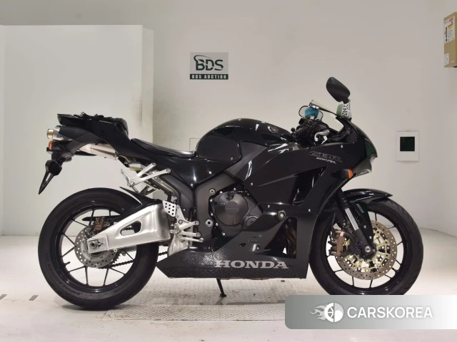 Проданный Honda CBR600RR ABS 2015 из Японии