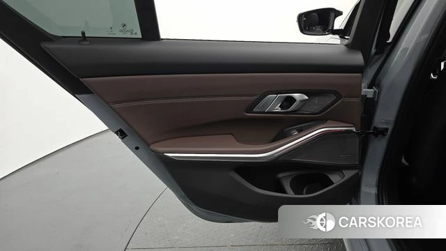 BMW 3 Series (G20) id 4381131 из Кореи 17