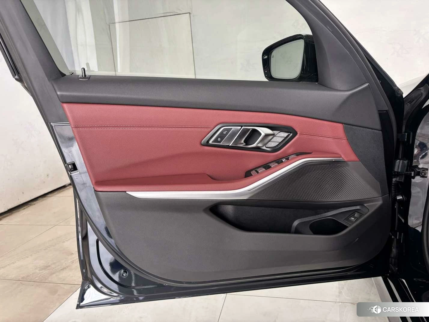BMW 3 series id 4426735 из Китая 17