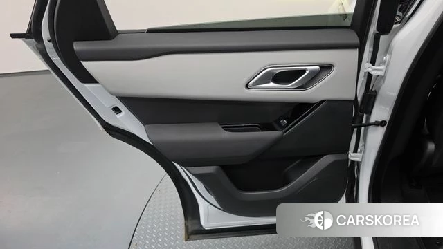 Land Rover Range Rover Velar id 4734774 из Кореи 17