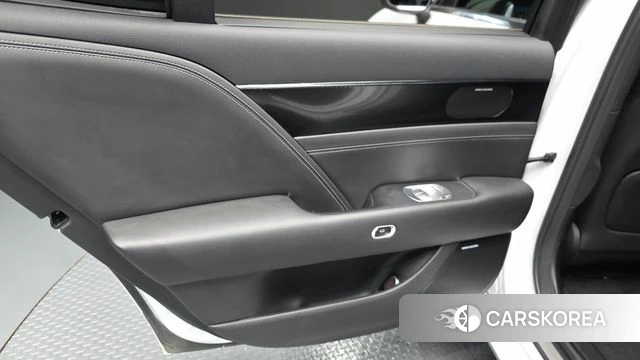 Genesis G90 (RS4) id 4186640 из Кореи 17