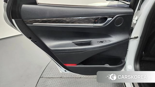 Hyundai Grandeur IG id 4246023 из Кореи 17