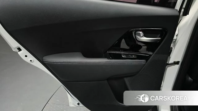 Kia Niro EV id 4293656 из Кореи 17