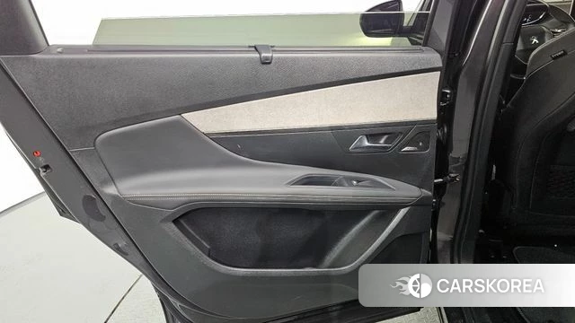 Peugeot 5008 second generation id 4196557 из Кореи 17