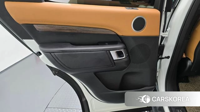 Land Rover Discovery 5 id 4637593 из Кореи 17