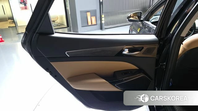 Kia K7 Premier Hybrid id 4377683 из Кореи 17