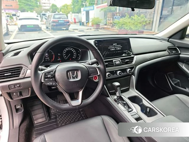 Honda Accord id 4263458 из Китая 17