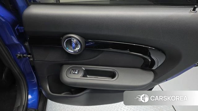 Mini Cooper Clubman id 4470304 из Кореи 17