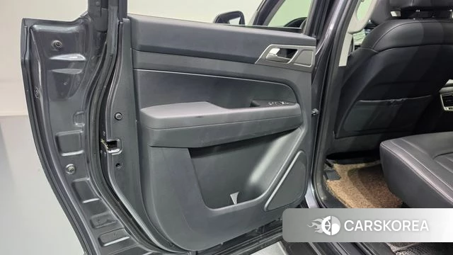 Ssangyong Rexton Sports id 4684166 из Кореи 17