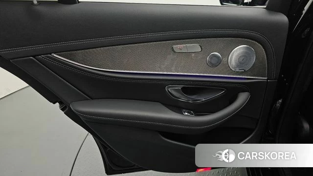 Mercedes-Benz E-Class W213 id 4581569 из Кореи 17