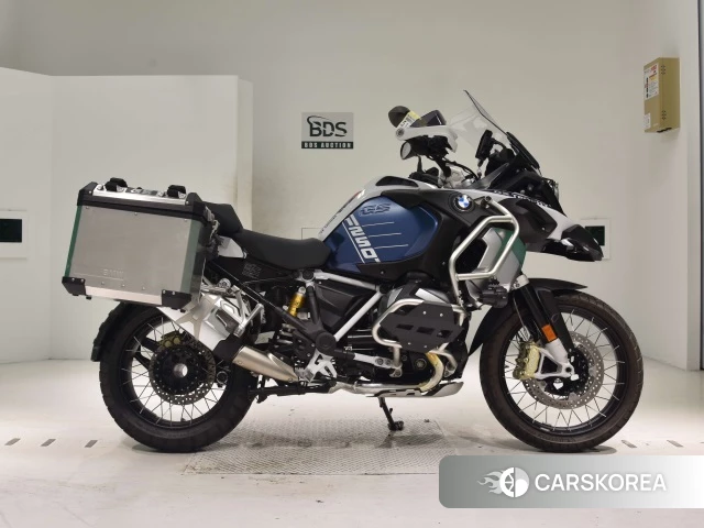 Проданный BMW R1250GS ADVENTURE 2023 из Японии