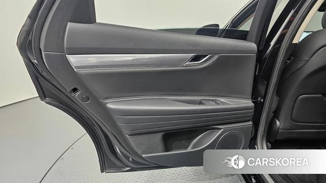 Genesis G80 (RG3) id 4898343 из Кореи 17